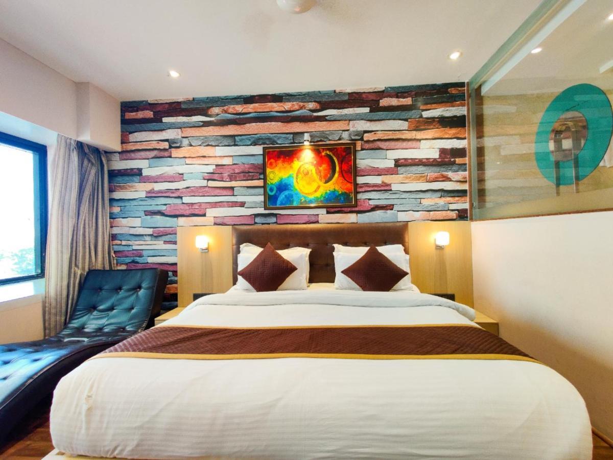 Hotel Sadbhav Villa Surat Exterior foto