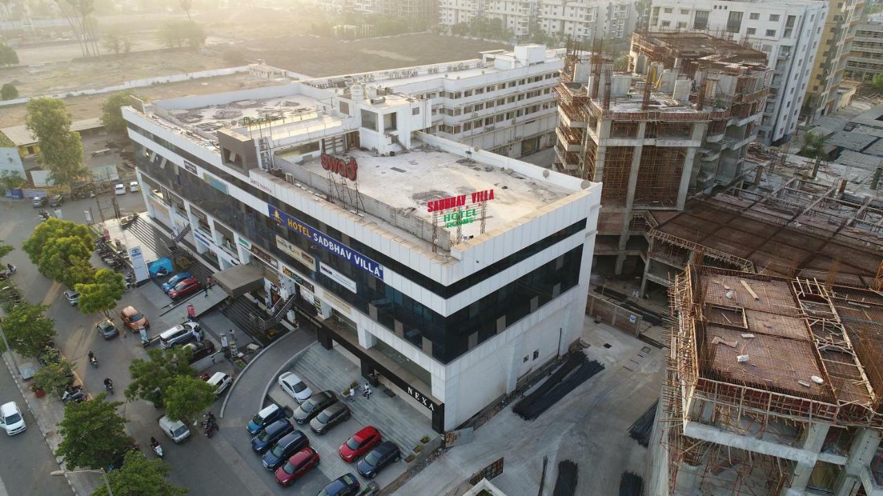 Hotel Sadbhav Villa Surat Exterior foto